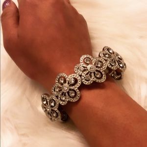 Jeweled bracelet
